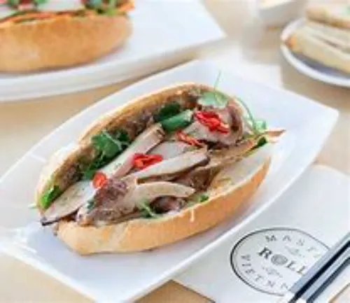 CHICKEN ROLL